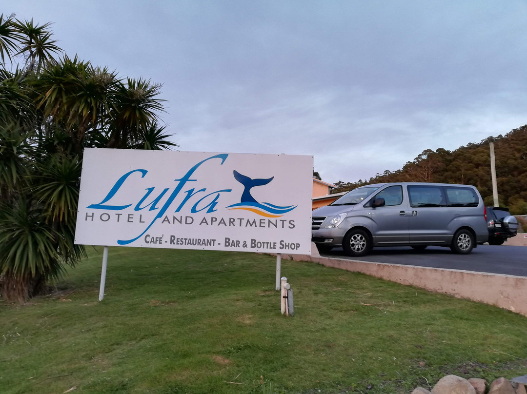 路夫拉酒店及公寓主图