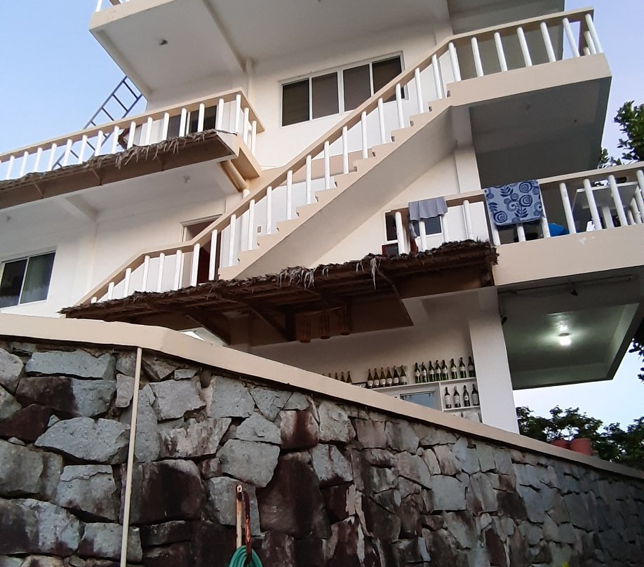 Alon Surf Stay主图