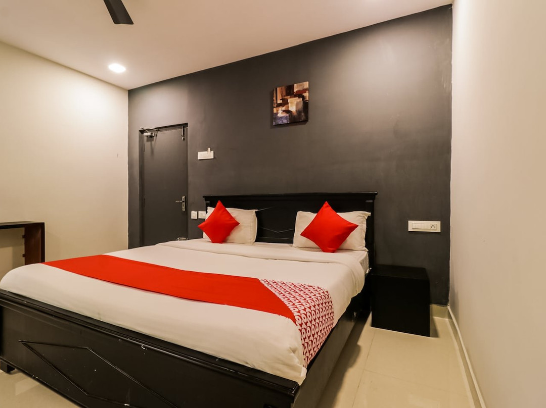 OYO 22450 Akshaya Palace主图