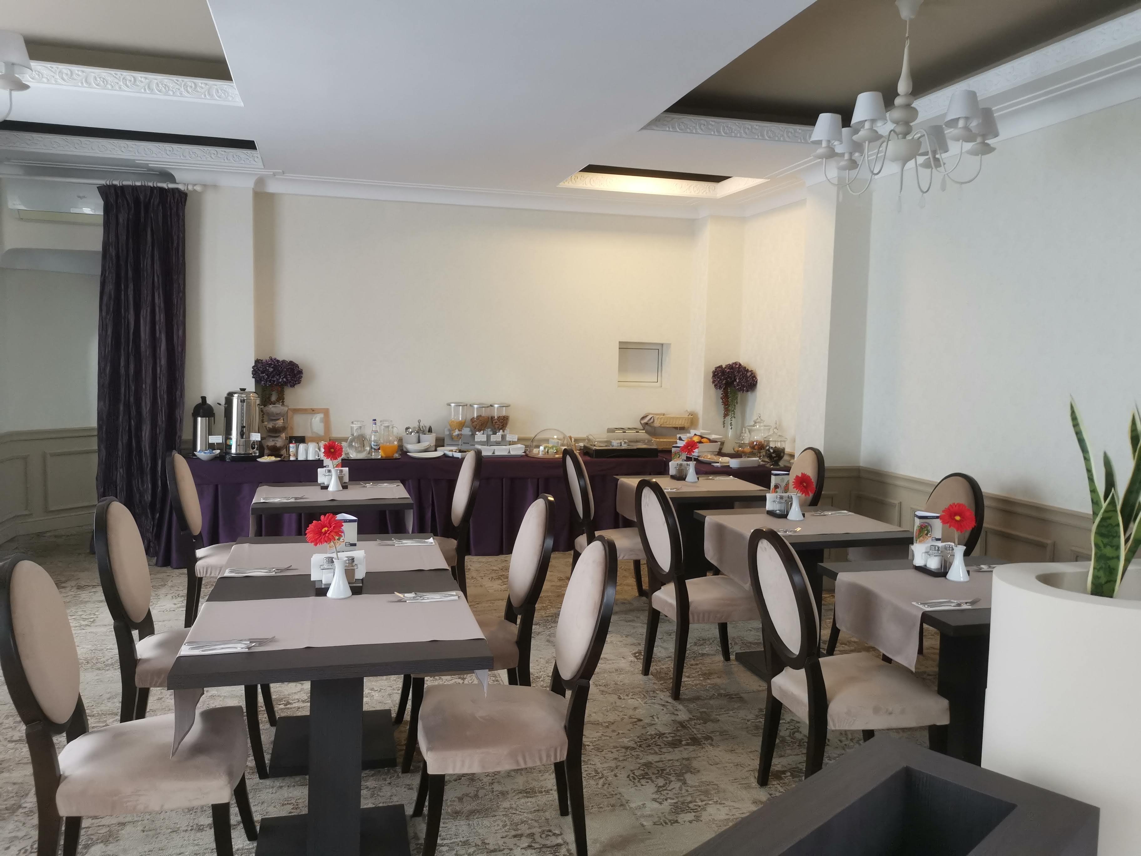 Hotel Alex-餐饮
