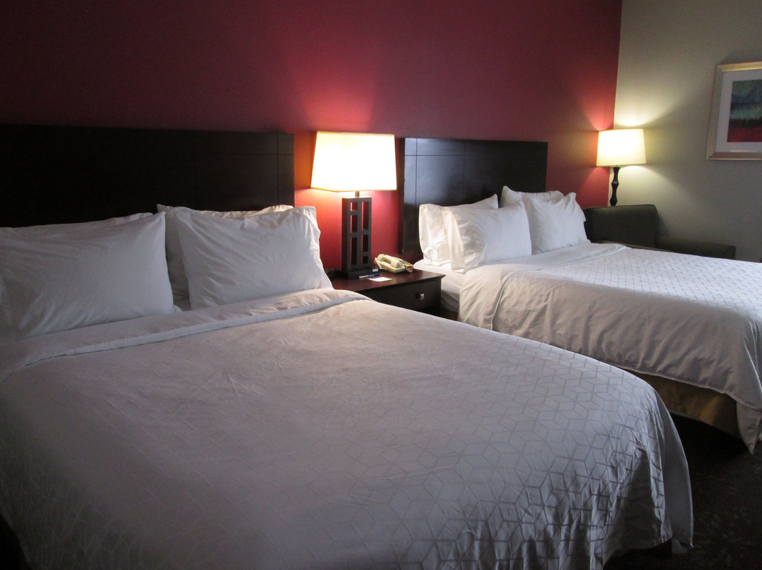 Holiday Inn Express Cloverdale (greencastle) By IHG主图