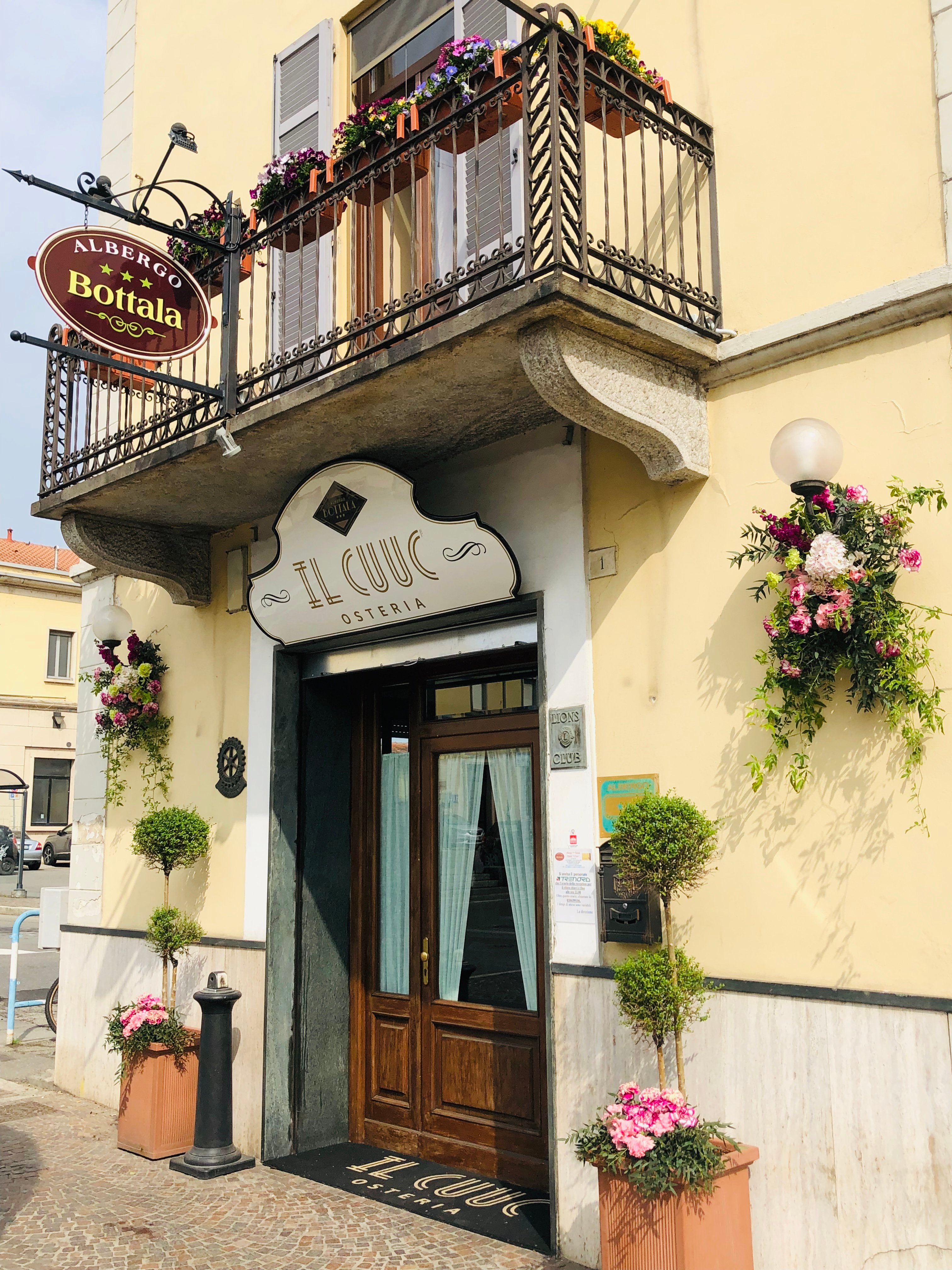 Albergo Bottala-portrait