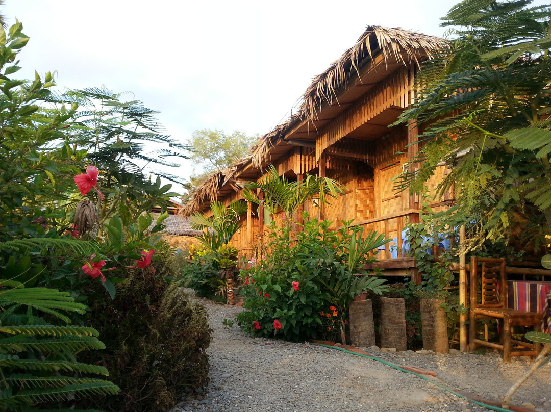 Ngwe Saung Garden B&B主图