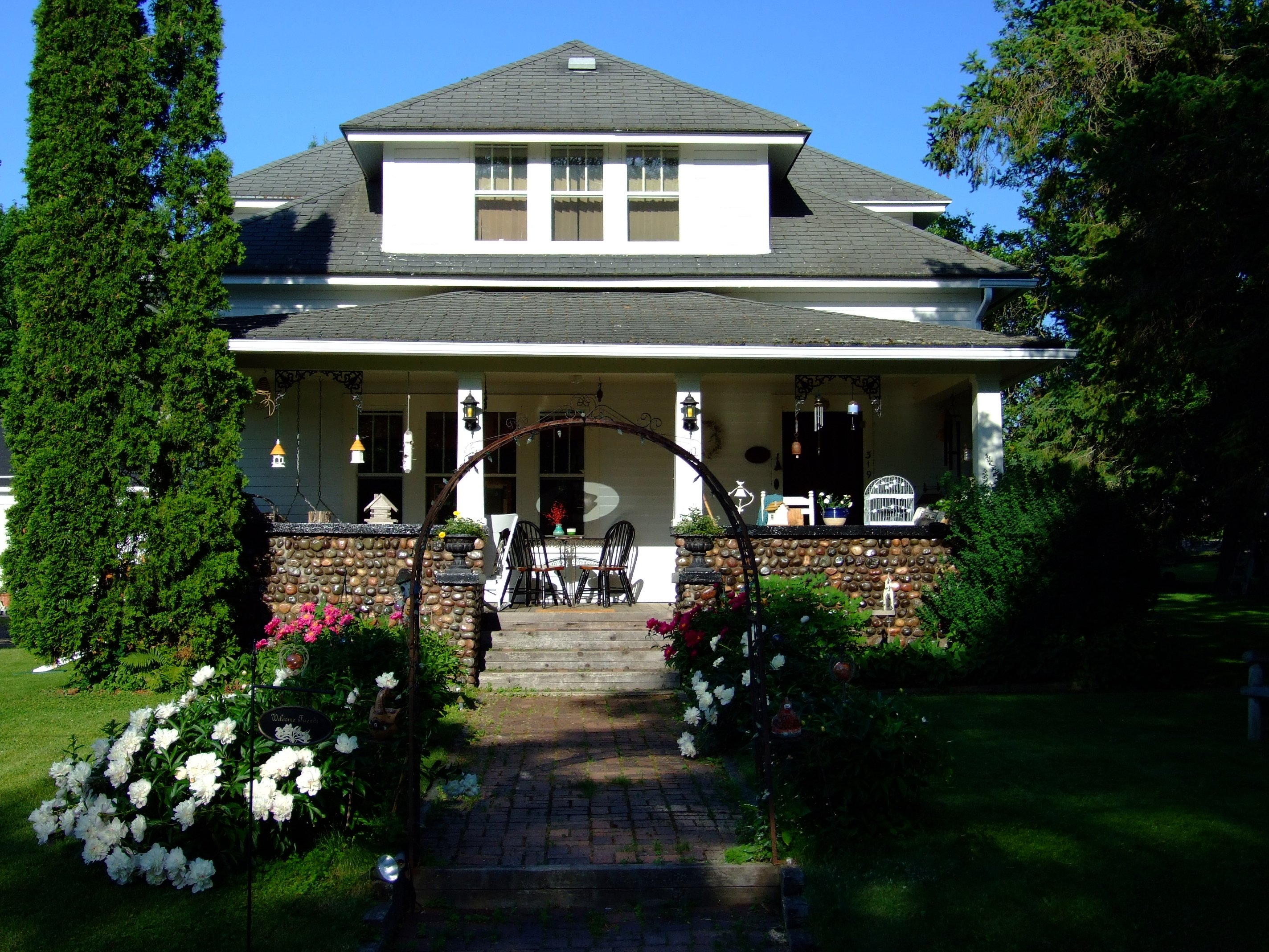 Cobblestone Bed and Breakfast-官方