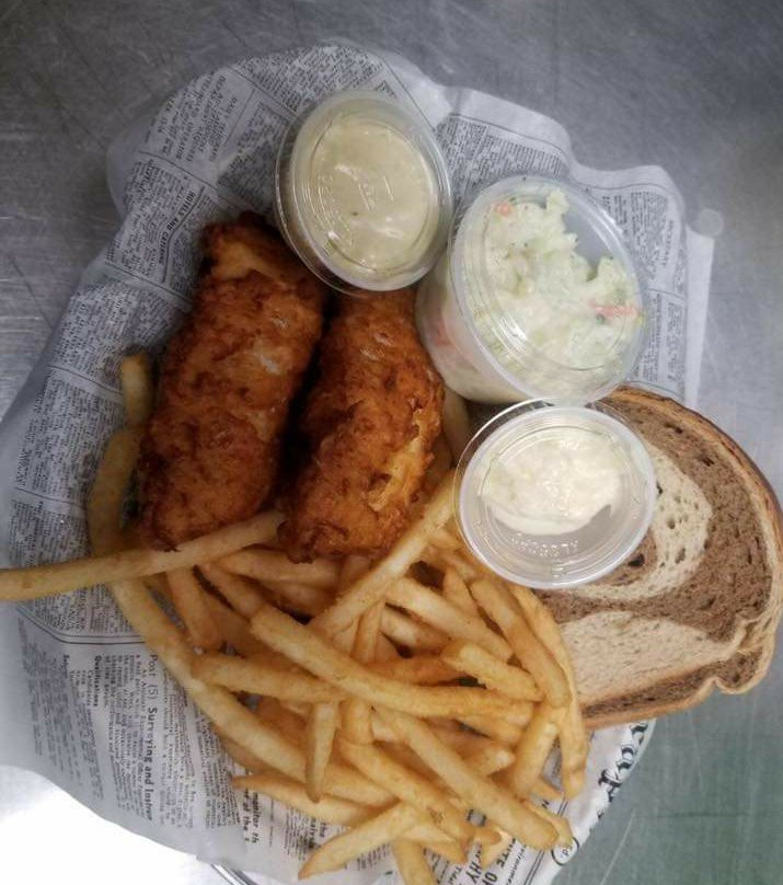 Iron Ridge餐馆和美食-The Ranch Grub & Pub