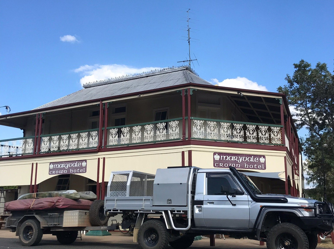 Maryvale Crown Hotel主图