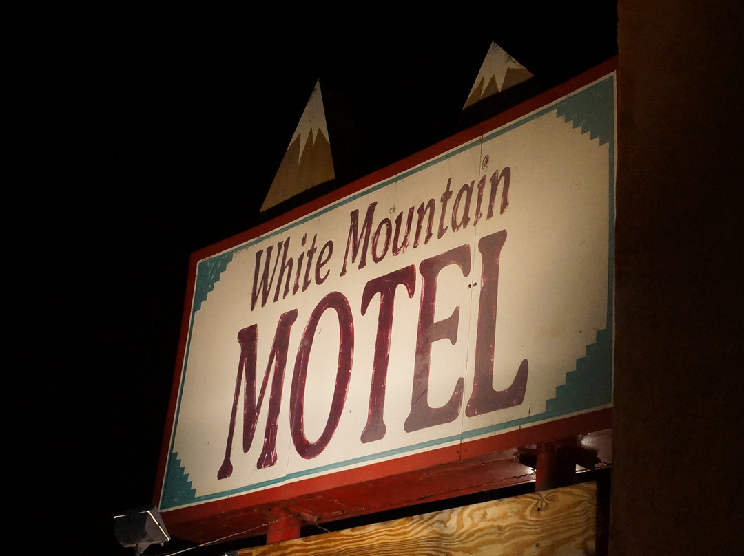 White Mountain Motel主图