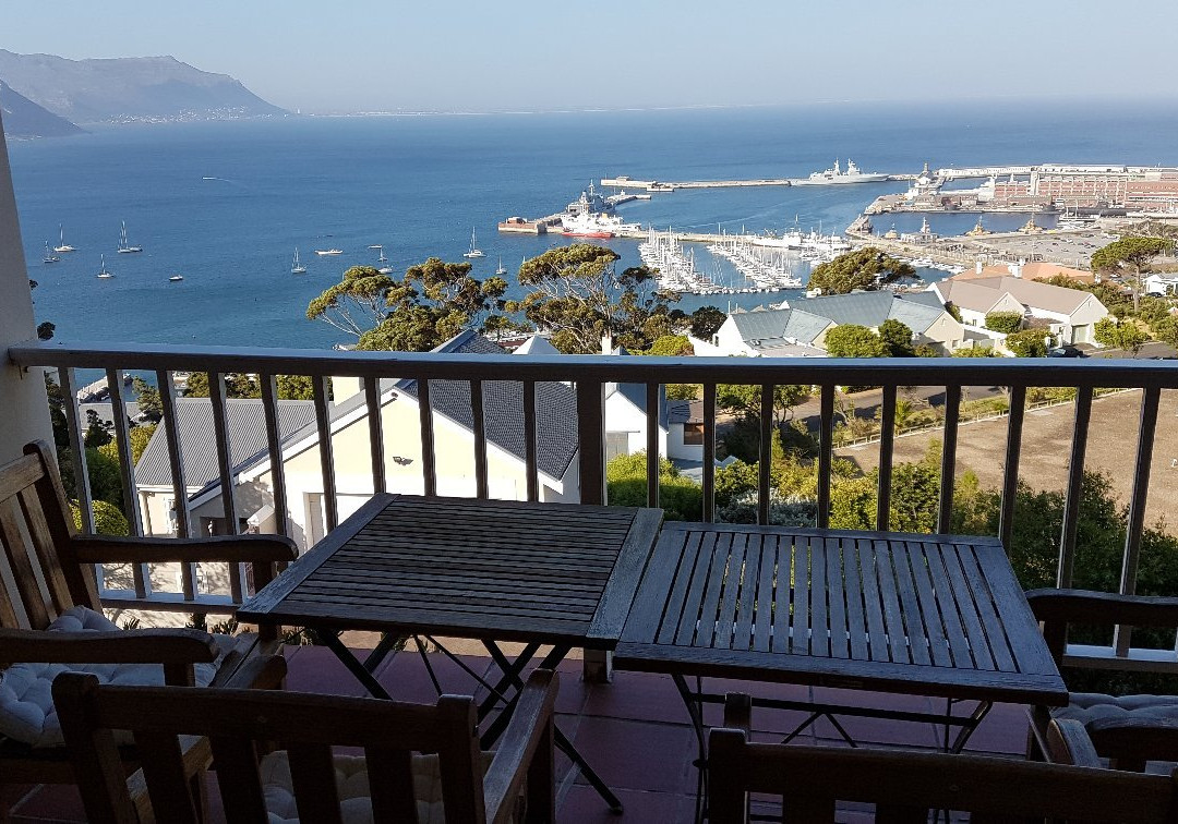 Albatross House B&B主图