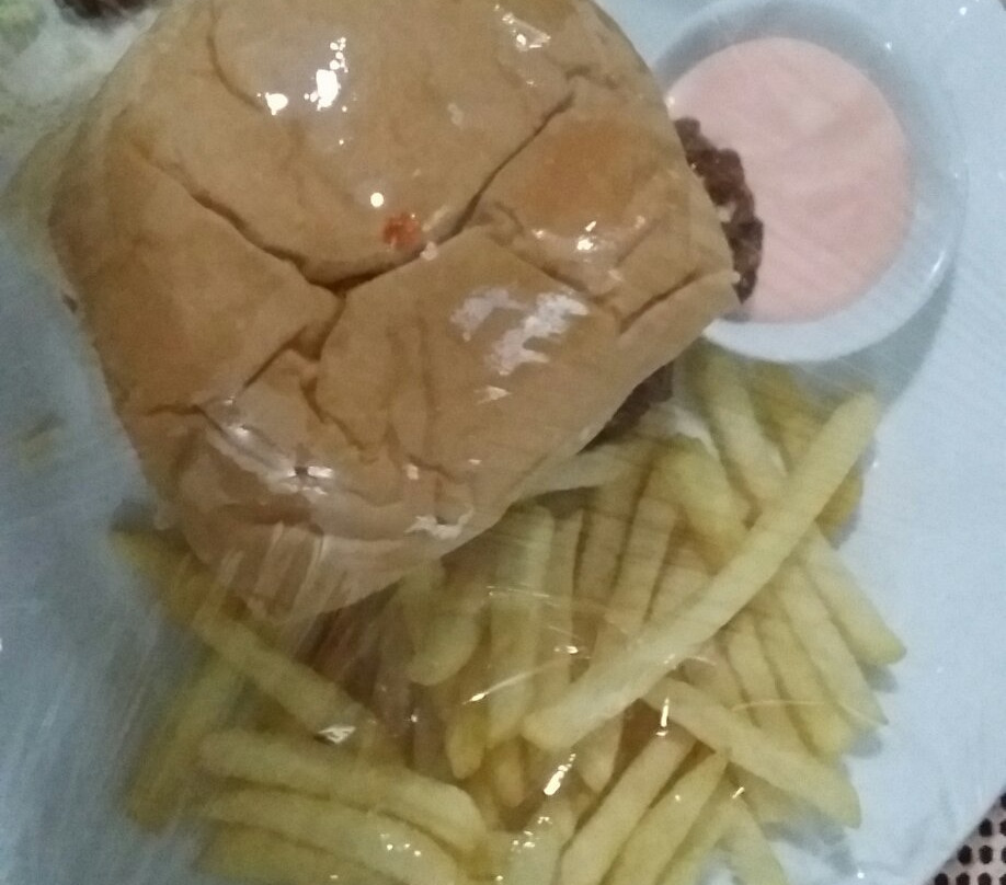 Hafa Adai Court Hotel主图