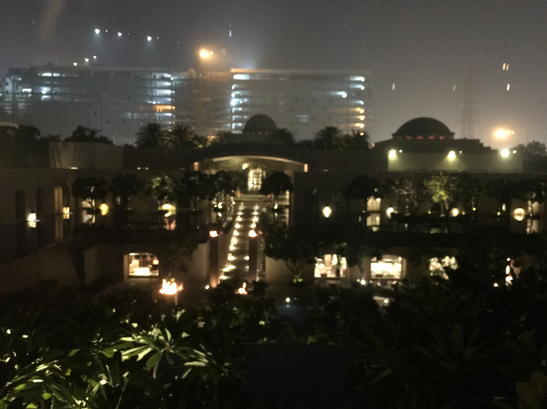 古尔冈三叉戟酒店主图