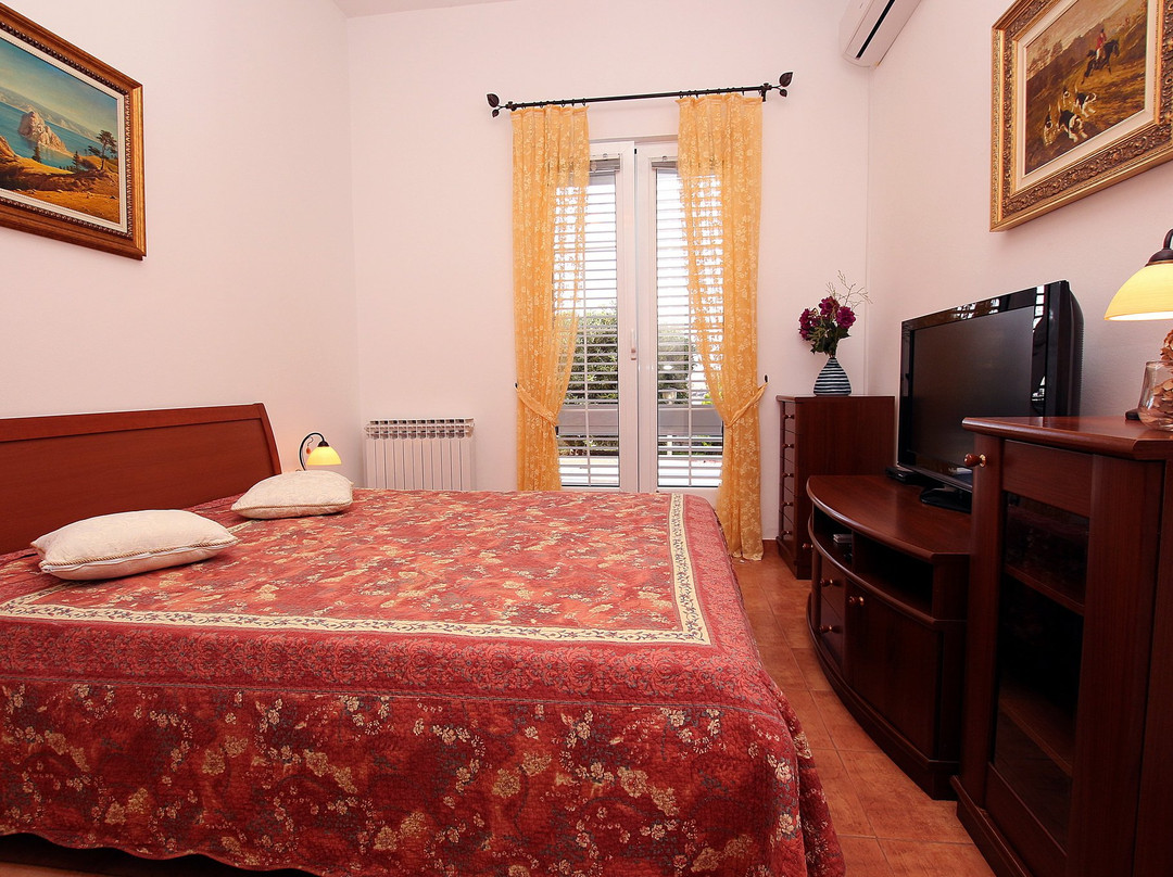 Apartments Montesan主图