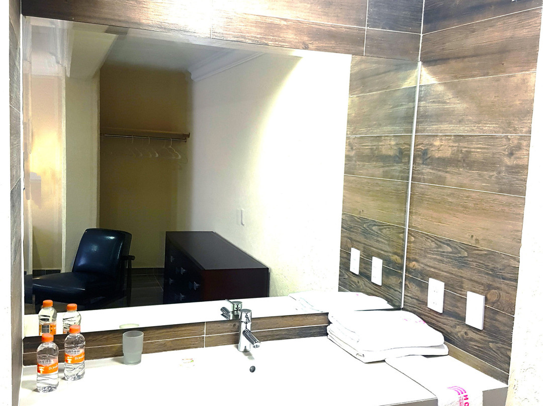 Hotel Tierras Blancas主图