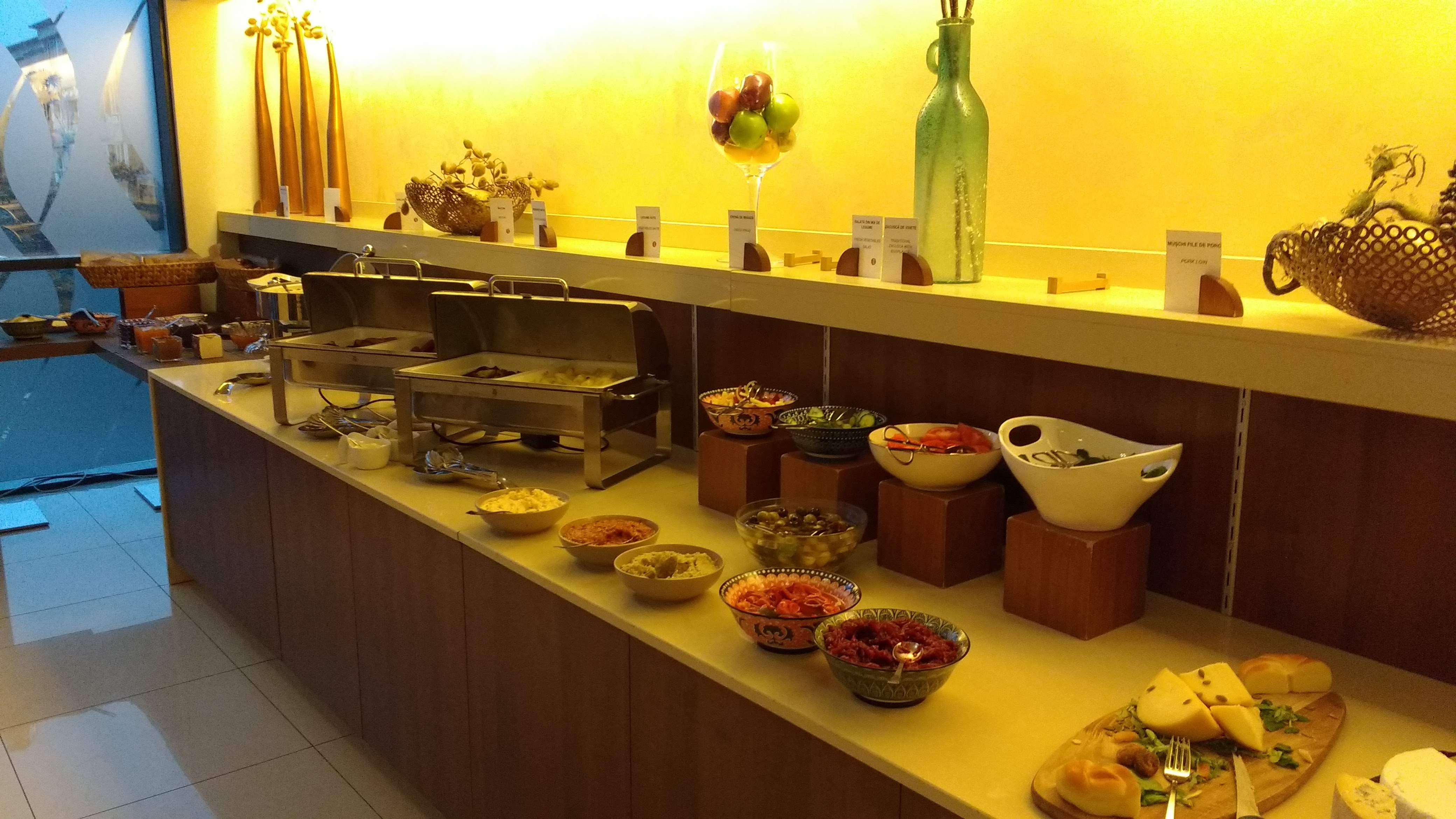 奥拉迪亚华美达酒店-餐饮