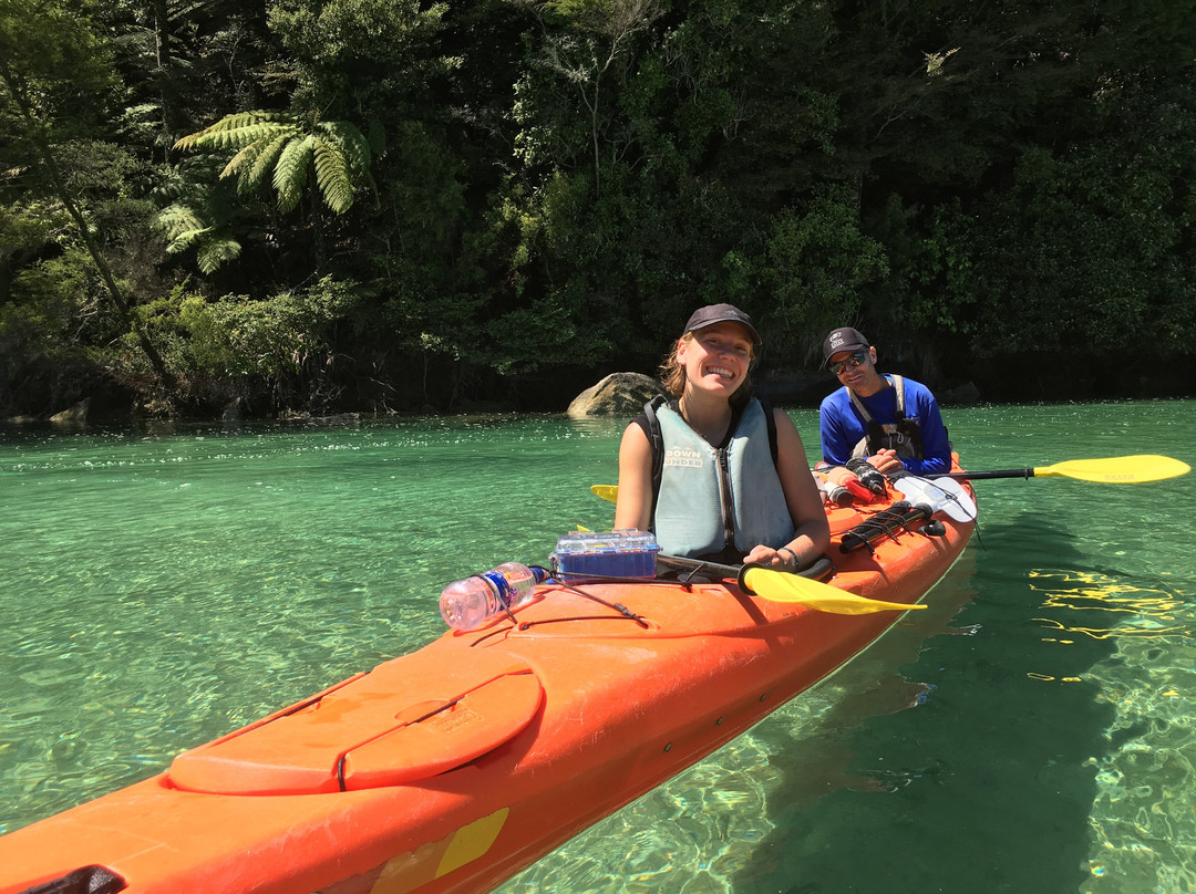 Kaiteriteri Kayaks景点图片