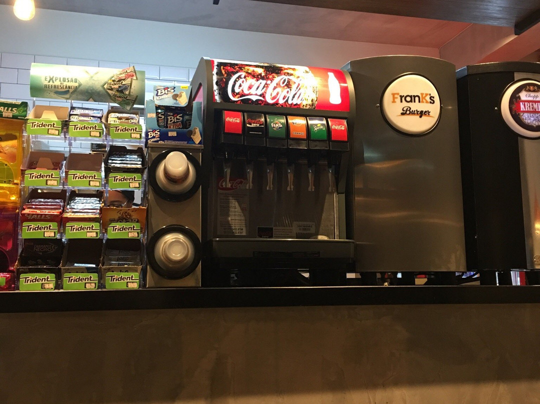 Caetite餐馆和美食-Frank's Burger