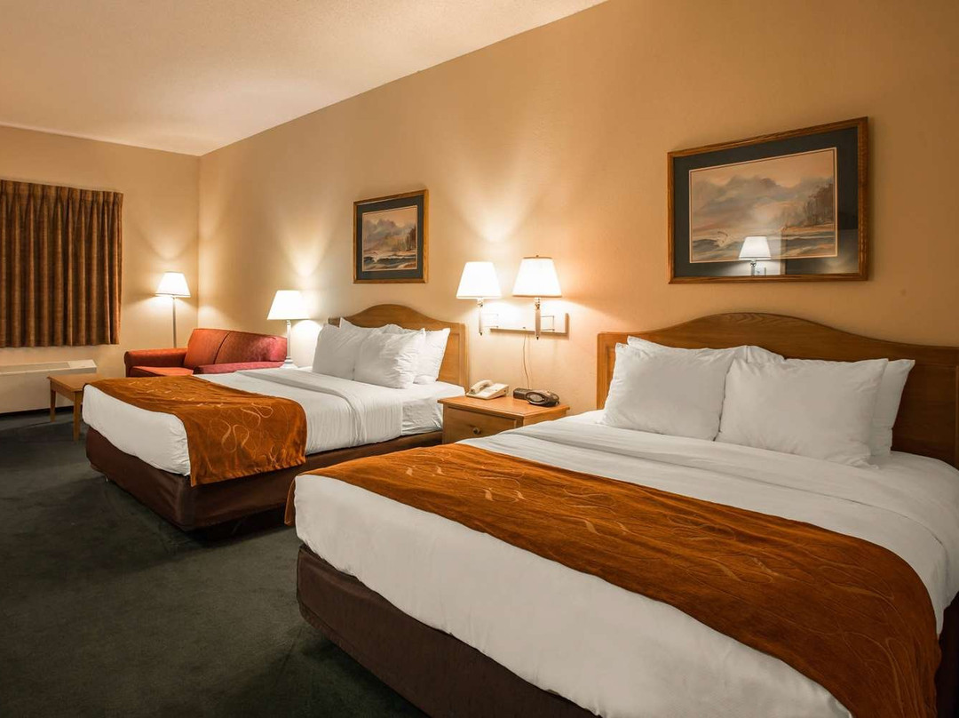 Super 8 by Wyndham Cherokee主图