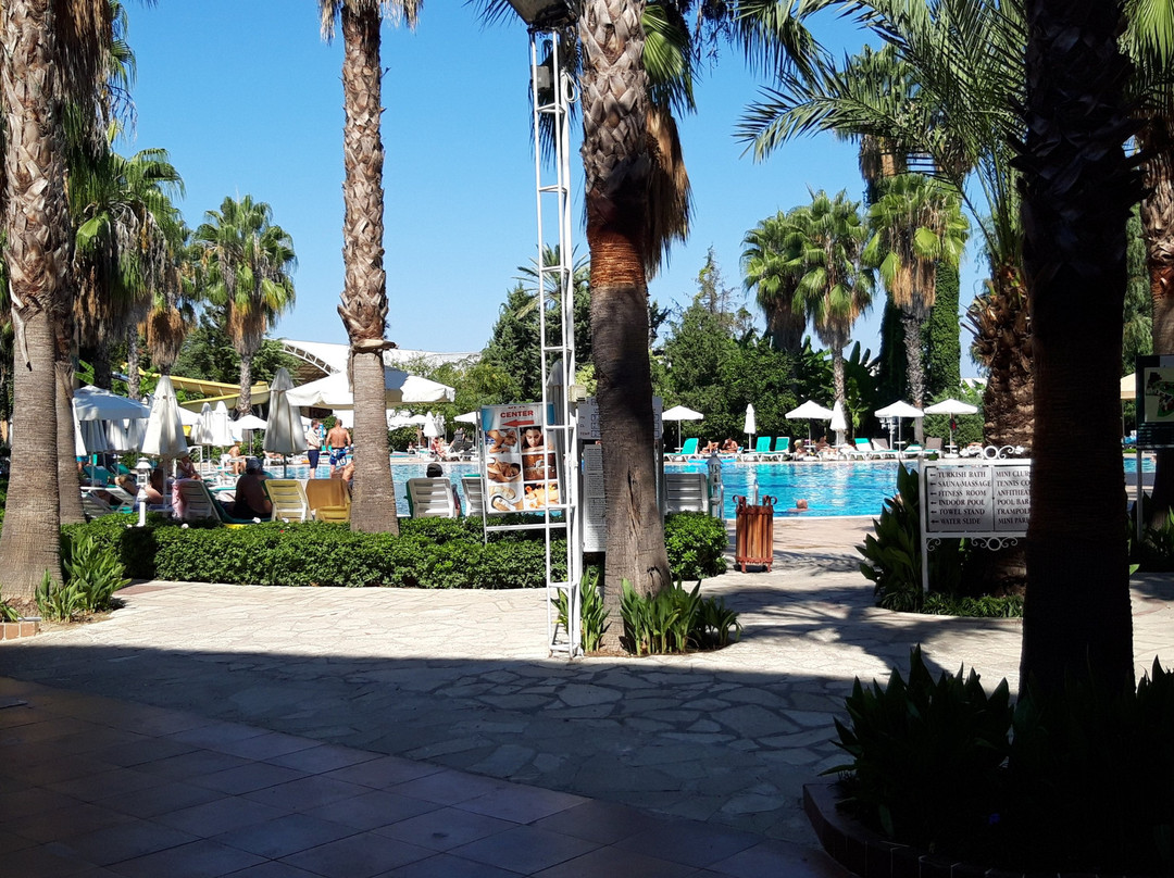 Otium Family Stone Place主图