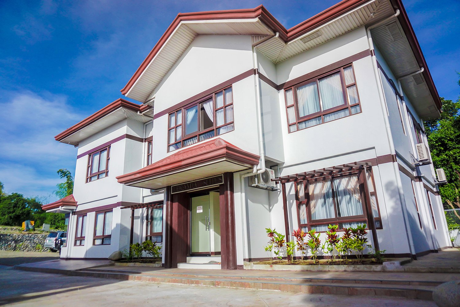 Veranda Suites and Restaurant-官方