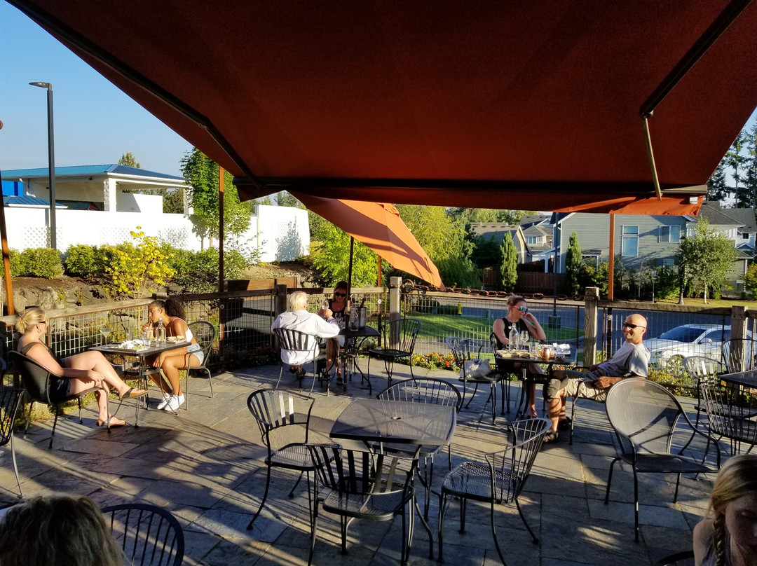 Maple Valley餐馆和美食-Ristrettos Coffee & Wine