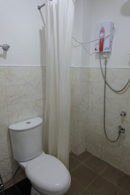 Red-C Residences主图