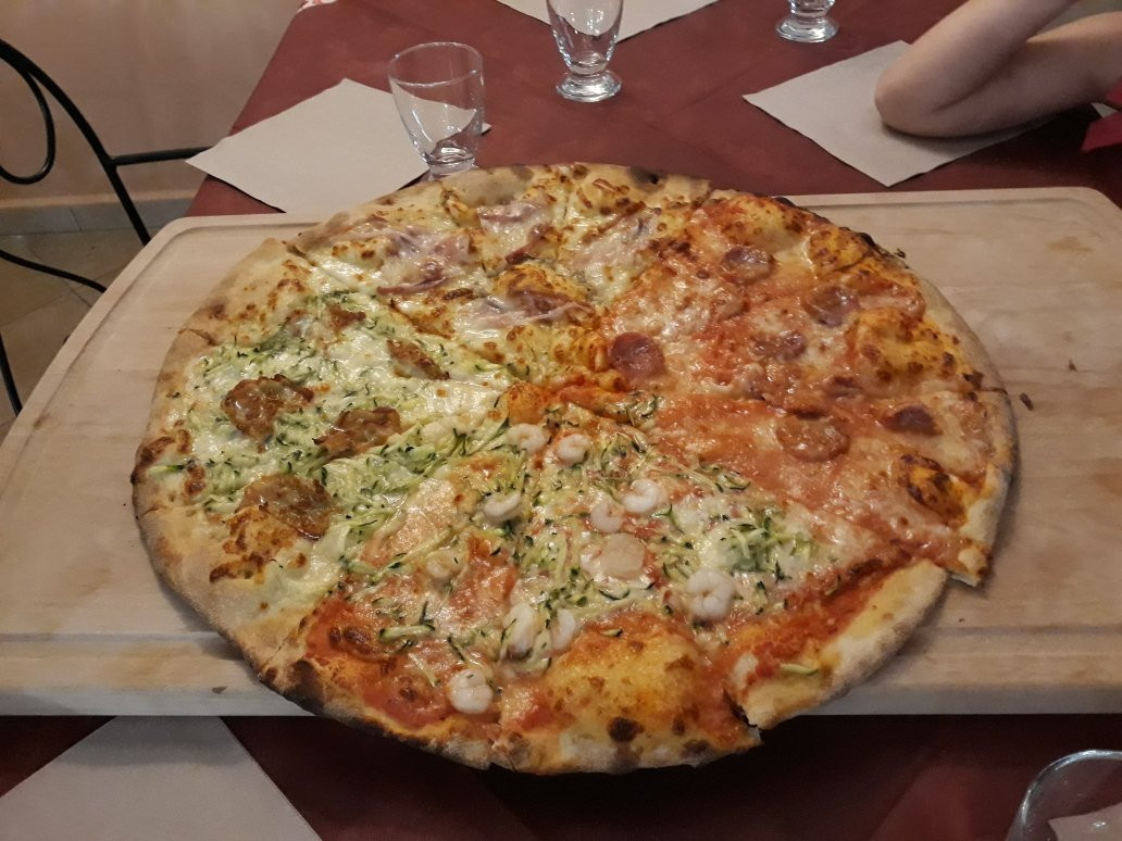 Fordongianus餐馆和美食-Bar Pizzeria Sporting Club