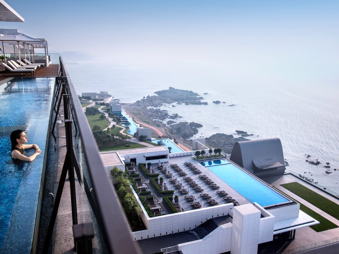 Ananti at Busan Cove