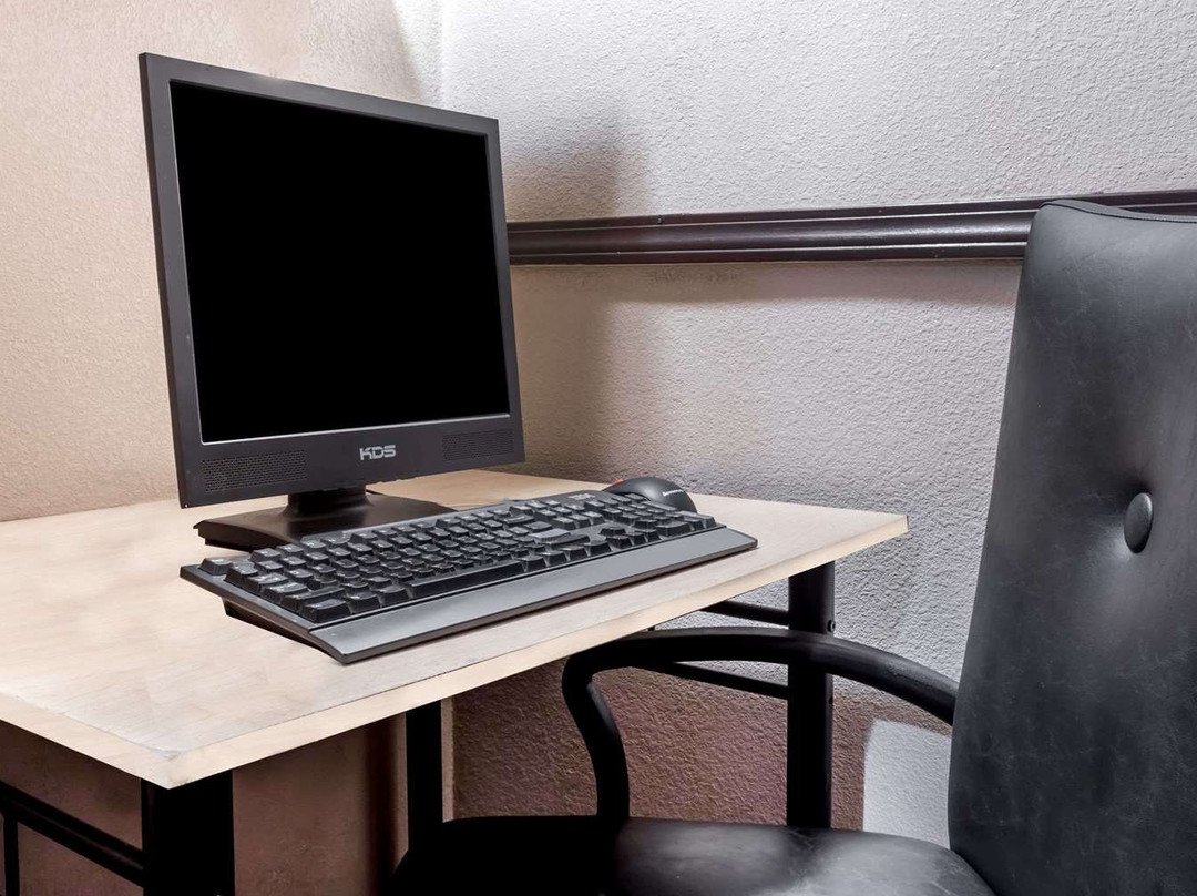 戴维斯戴斯酒店主图