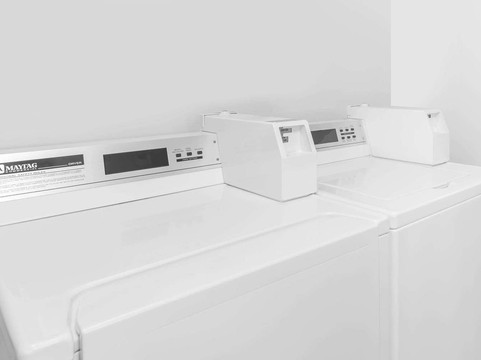 洛杉矶地区贝尔温德姆Travelodge套房酒店主图