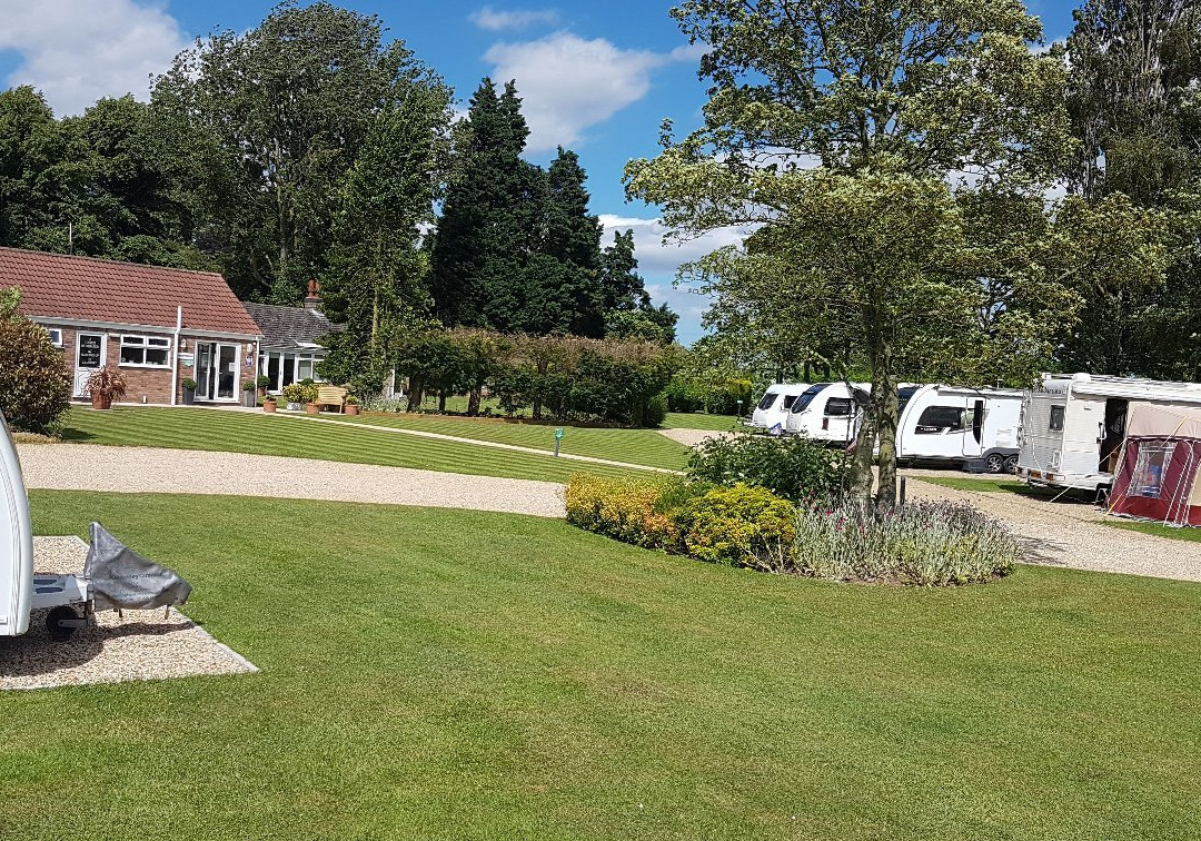 Delph Bank Touring Park