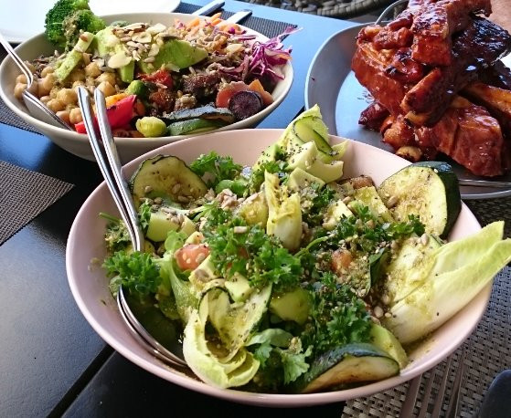 Sao Domingos de Rana餐馆和美食-Barbecue House