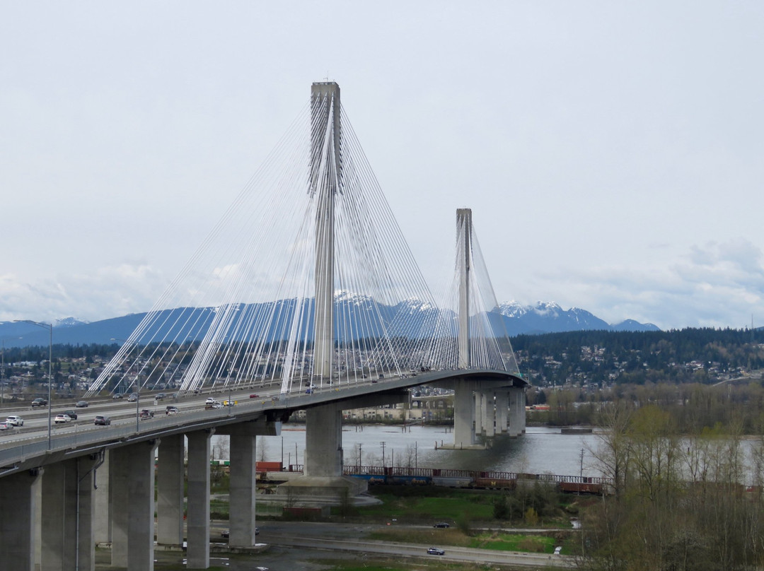 Port Mann Bridge景点图片