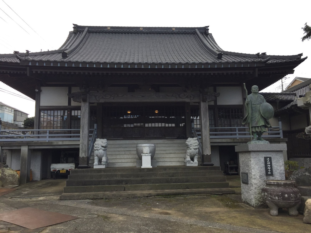 Sotoku-ji Temple景点图片