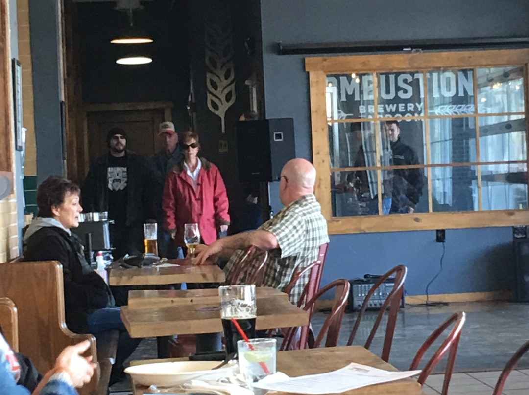 Combustion Brewery & Taproom-Pickerington必去景点