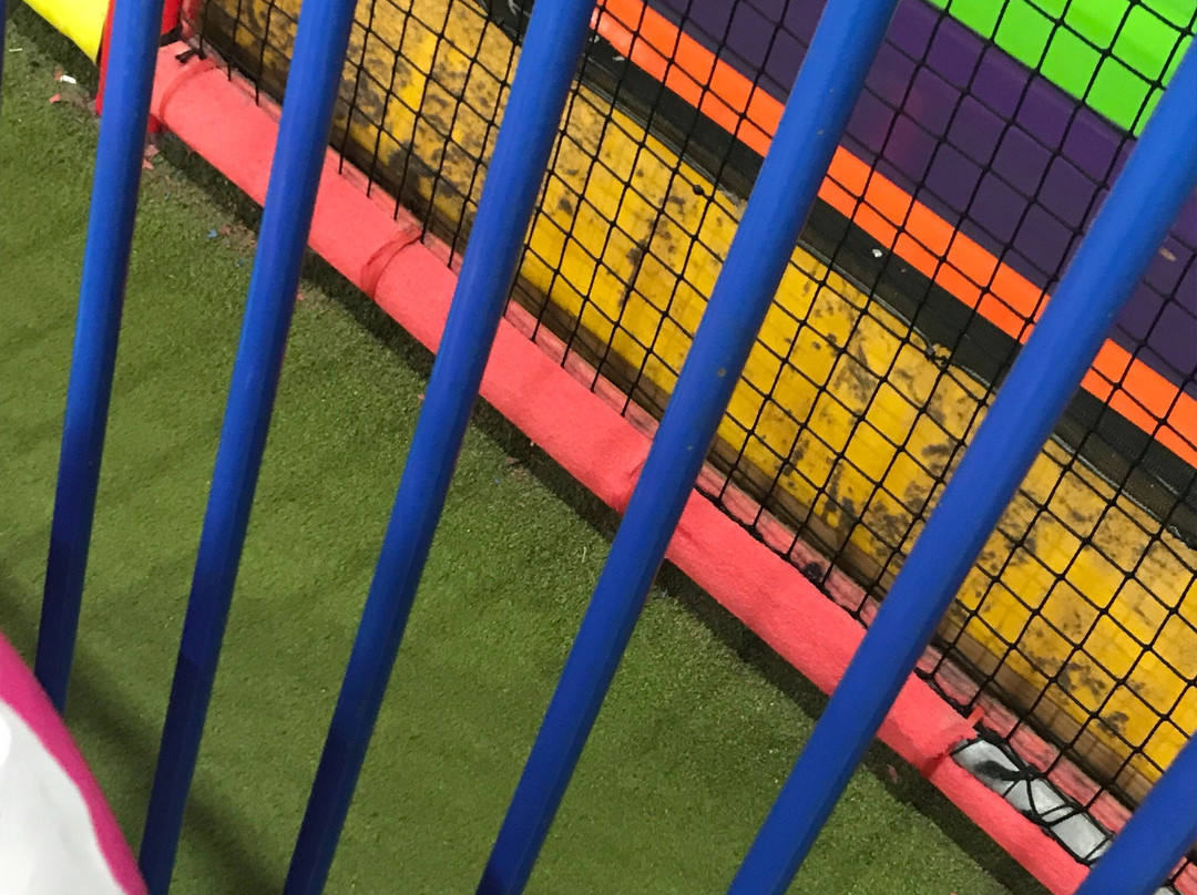 Slides Playcentre景点图片