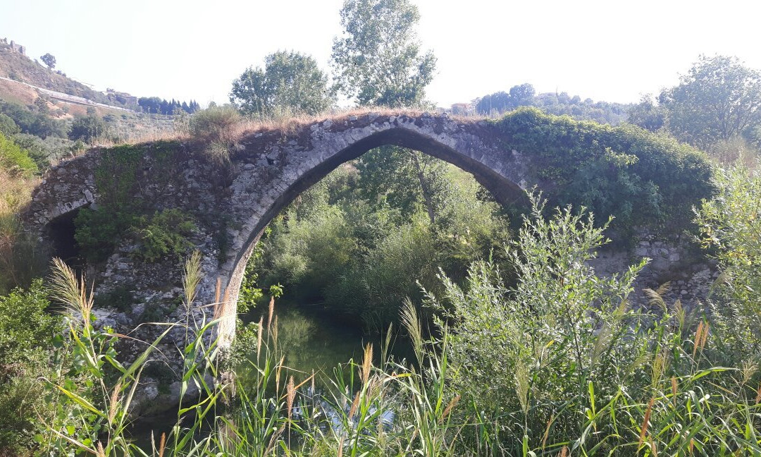 Ponte Ghetterello - “Ponte del Diavolo”景点图片
