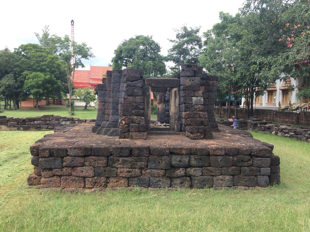 Prasat Muangkao景点图片