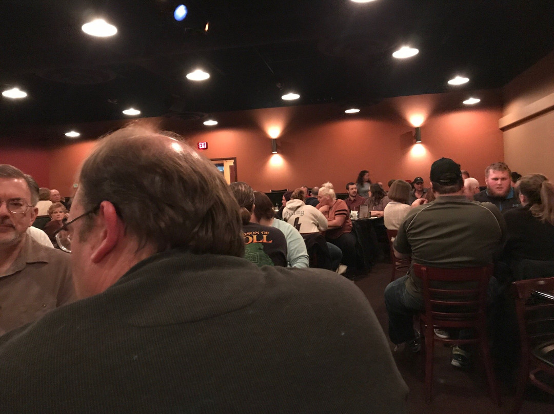 Funny Bone Comedy Club-西得梅因必去景点