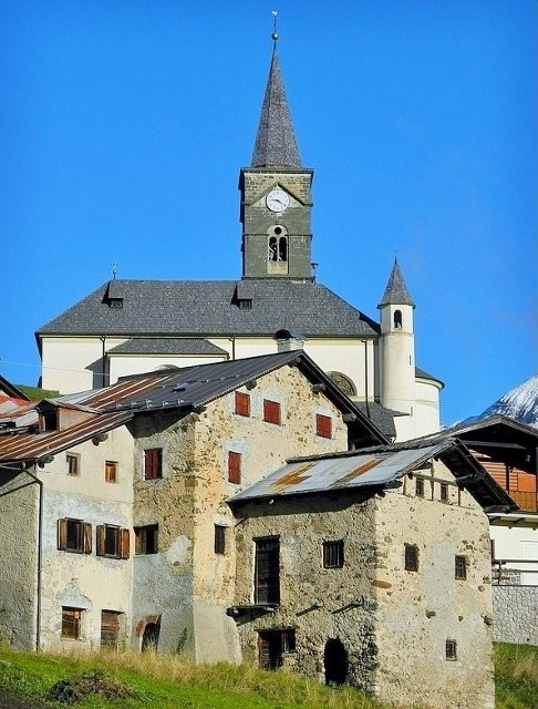 Saviner di Laste旅游景点-Chiesa di San Gottardo