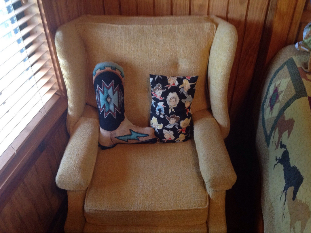 The Double U Barr Ranch主图