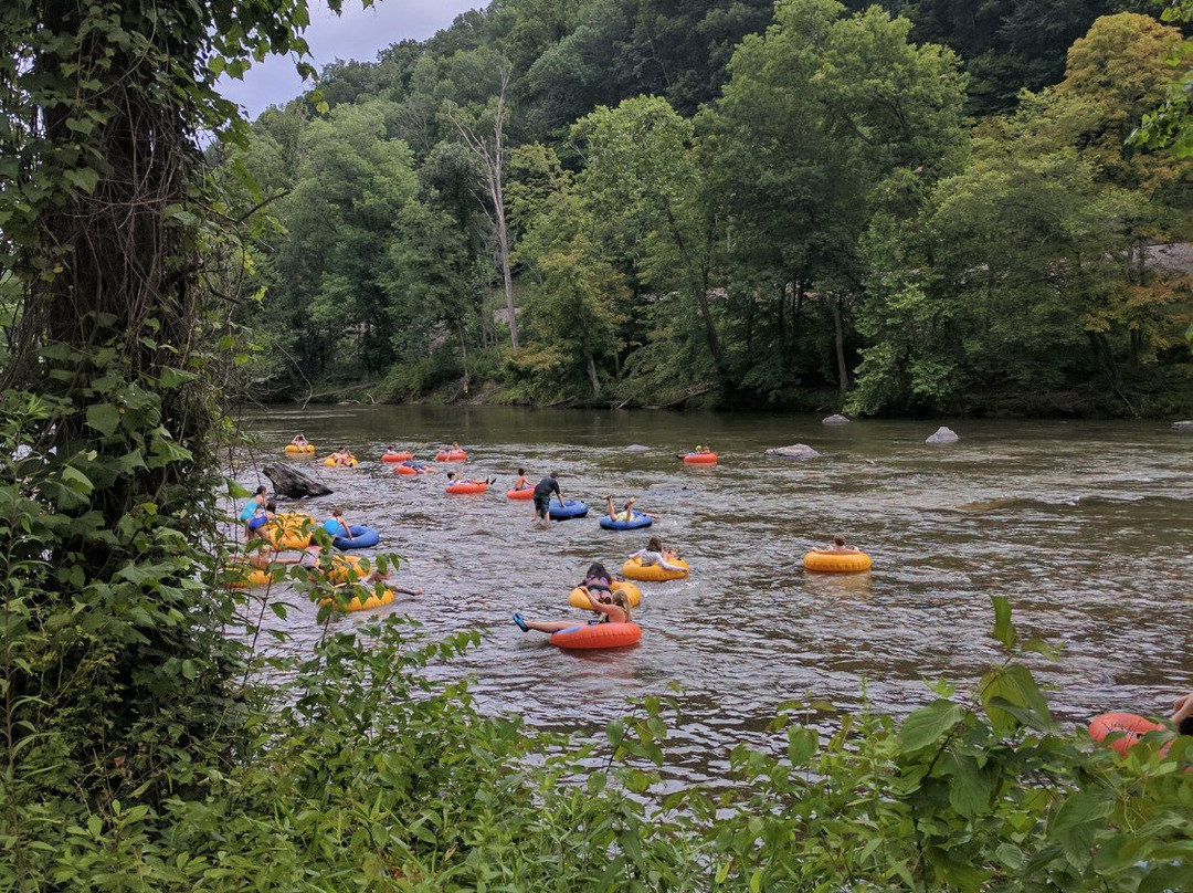 Loafers Glory Rafting and Tubing-Bakersville必去景点