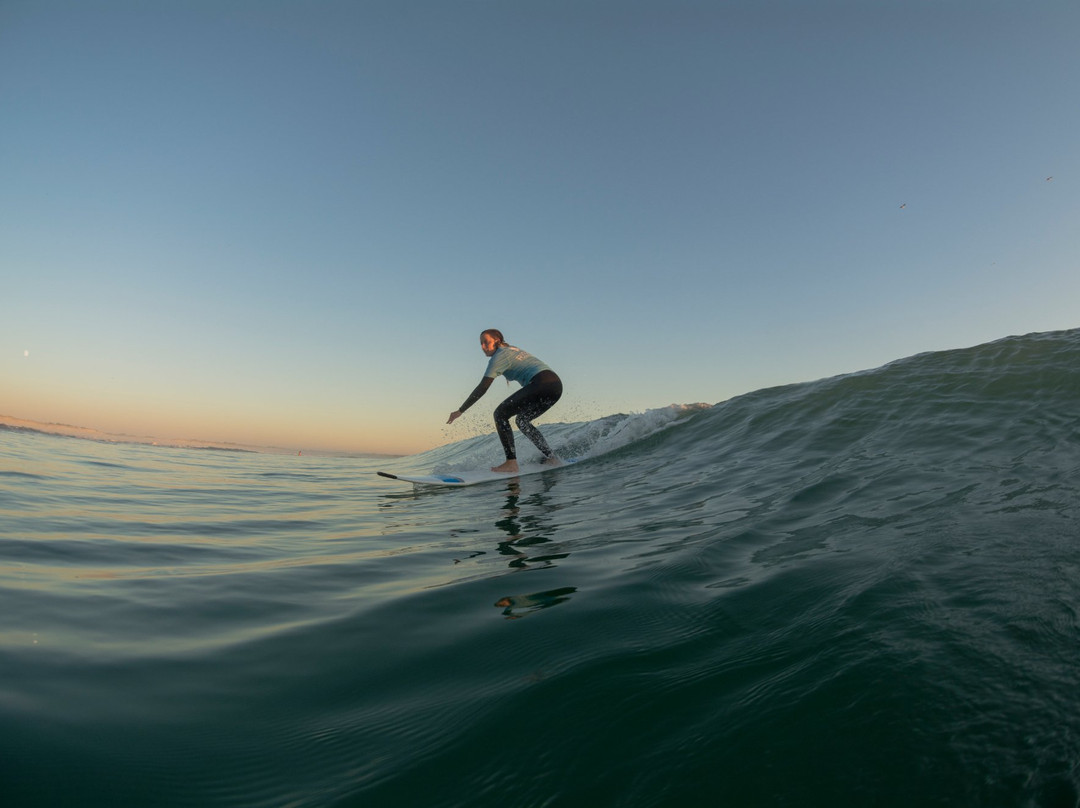 Rise Up Surf Co. La Torche景点图片
