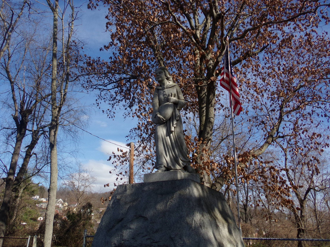 Betty Zane Monument-Martins Ferry必去景点