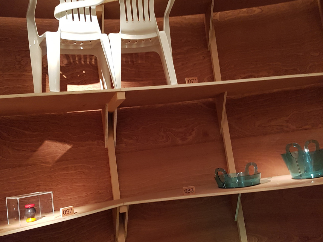 MAC's (Musee des arts Contemporains)-蒙斯必去景点