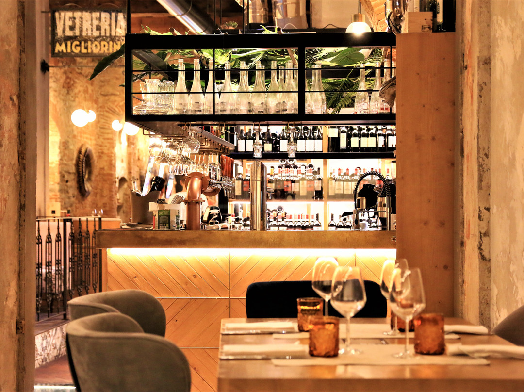 Vetreria Ristorante Pizzeria Boutique