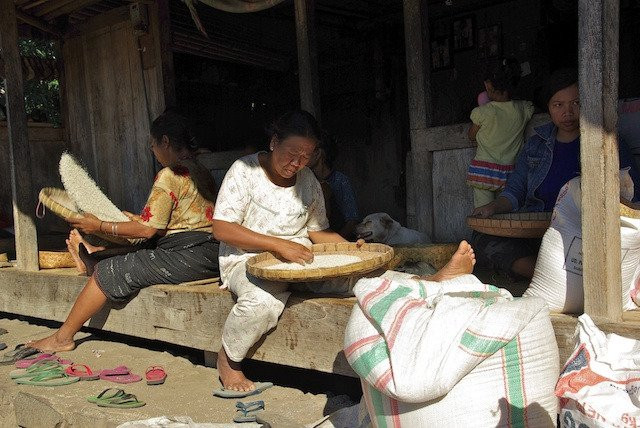 Tololela Cultural Village景点图片