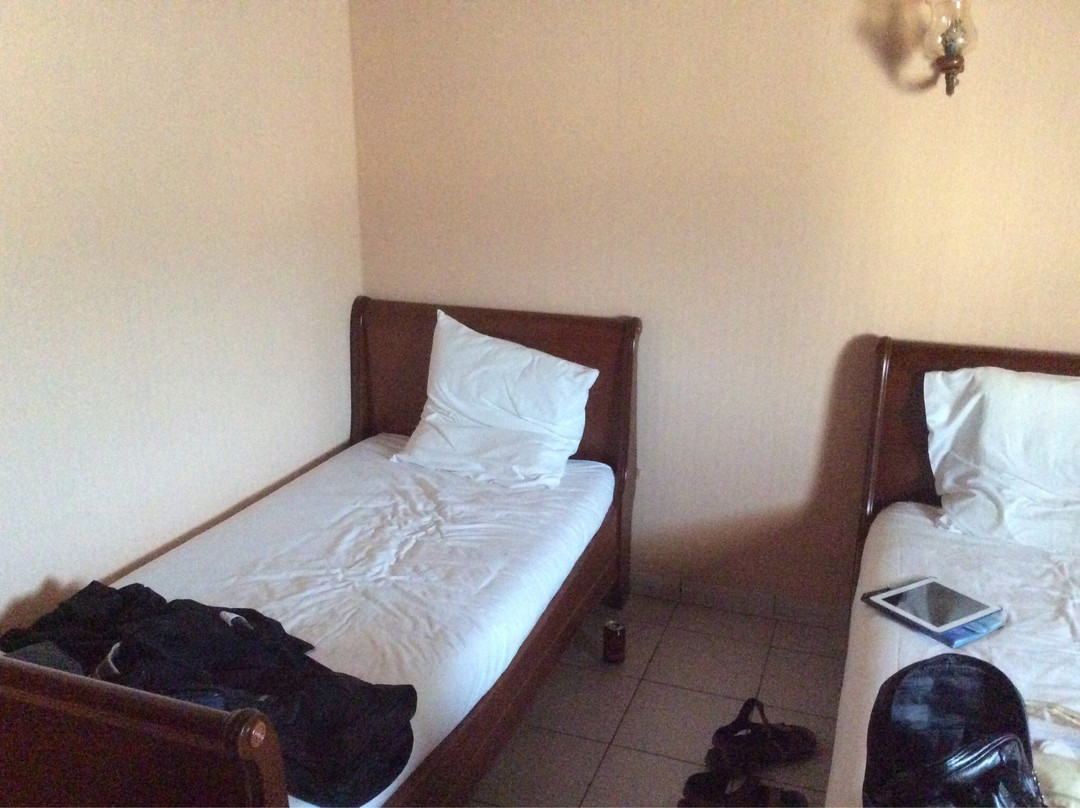 瑞莱斯利斯塔克酒店主图