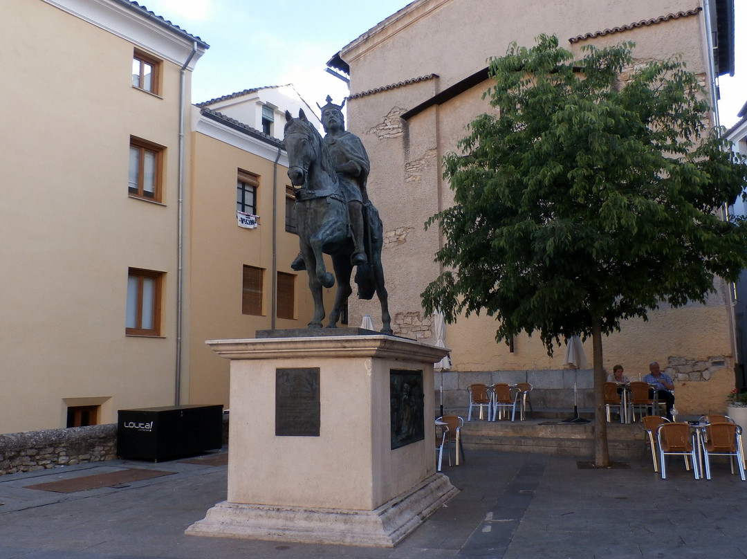 Escultura de Alfonso VIII景点图片