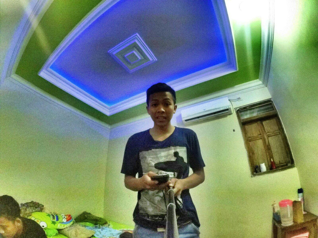 塔玛拉招待所主图