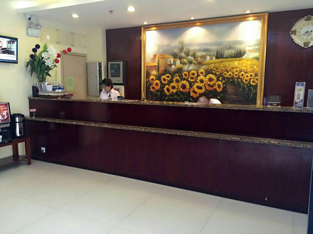 兰州坤逸精品酒店东部市场店主图