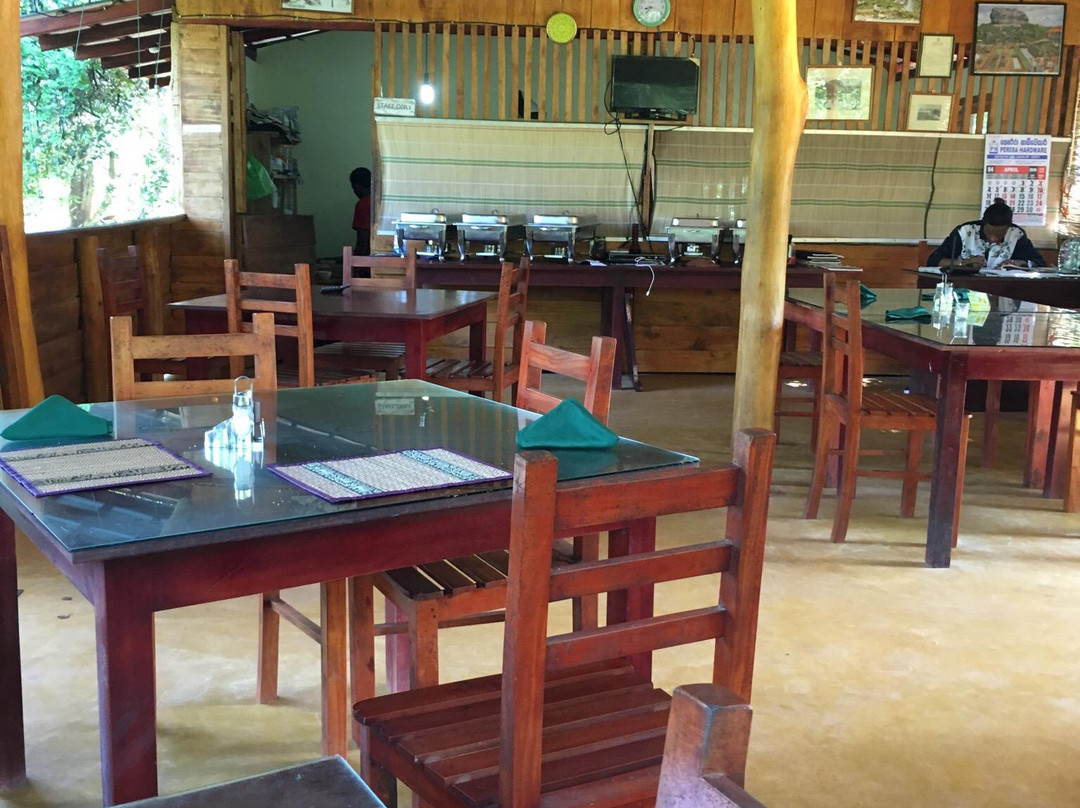 Inn On The Tree Eco Resort Sigiriya